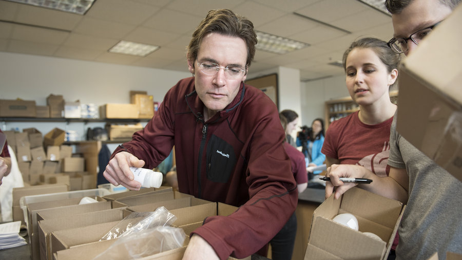 Dr. Marc Edwards of Virginia Tech assembling lead testing kits